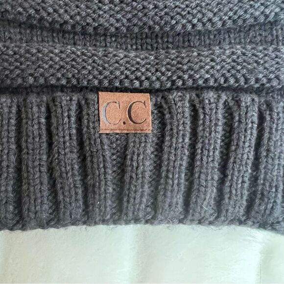 😊3/$30 Grey C.C. Slouch beanie GUC - Picture 5 of 7